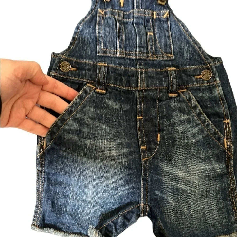 6-12 months overalls baby Gap dungarees jean shorts w/frayed ends 5 pockets
